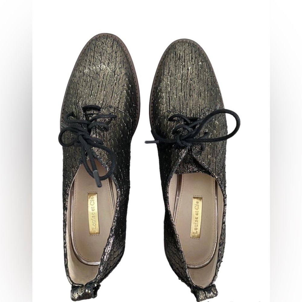 Louise et Cie "Lo-Fenn" Iron/Metallic Snake Block Heel size 9M